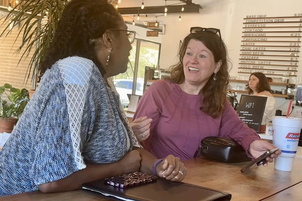 AHF Dallas–Fort Worth meetup - members in conversation