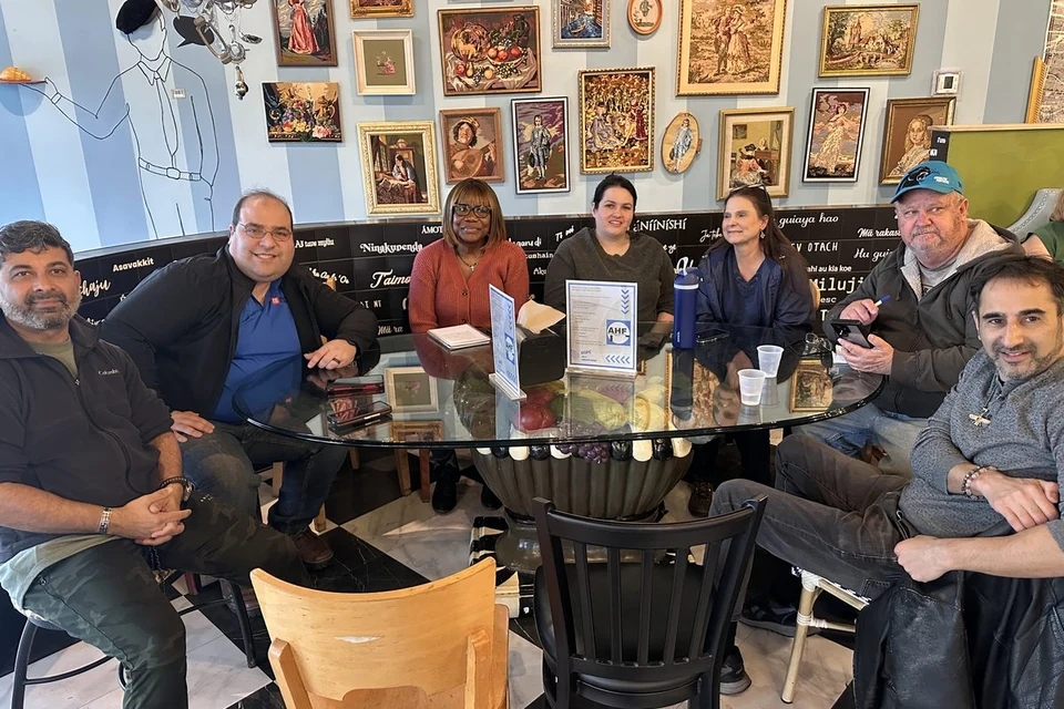 AHF local meetup - community group gathered at a café